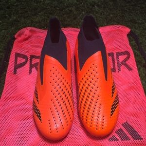 Adidas Predator Accuracy+ FG.